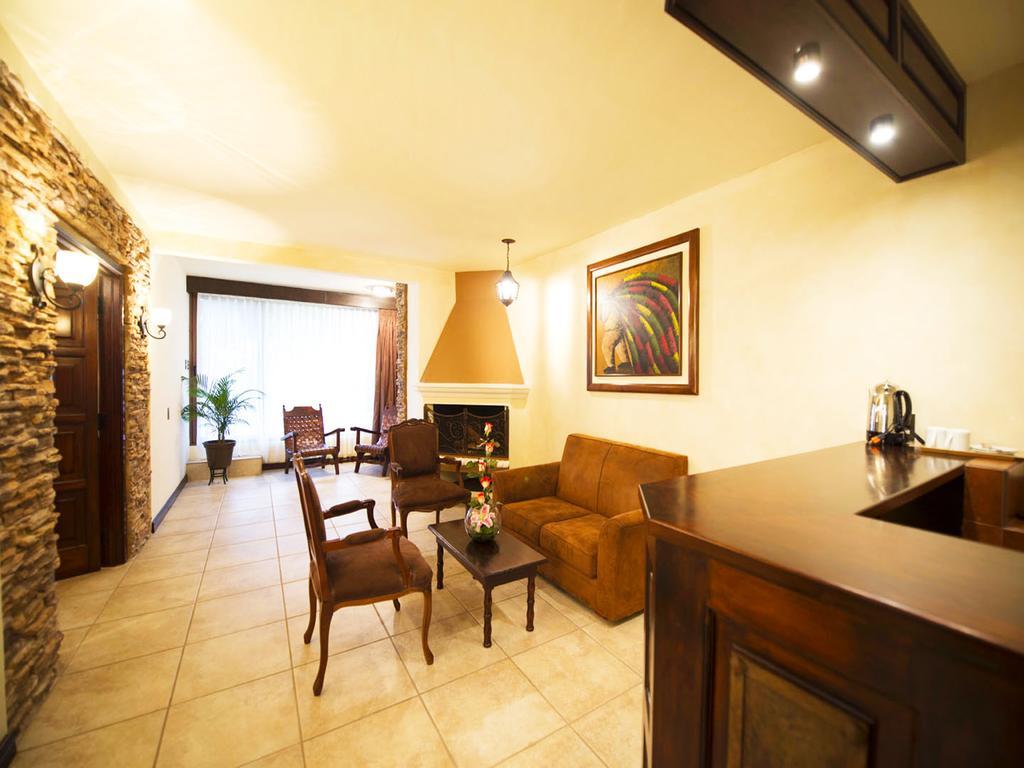 Hotel Soleil La Antigua Phòng bức ảnh