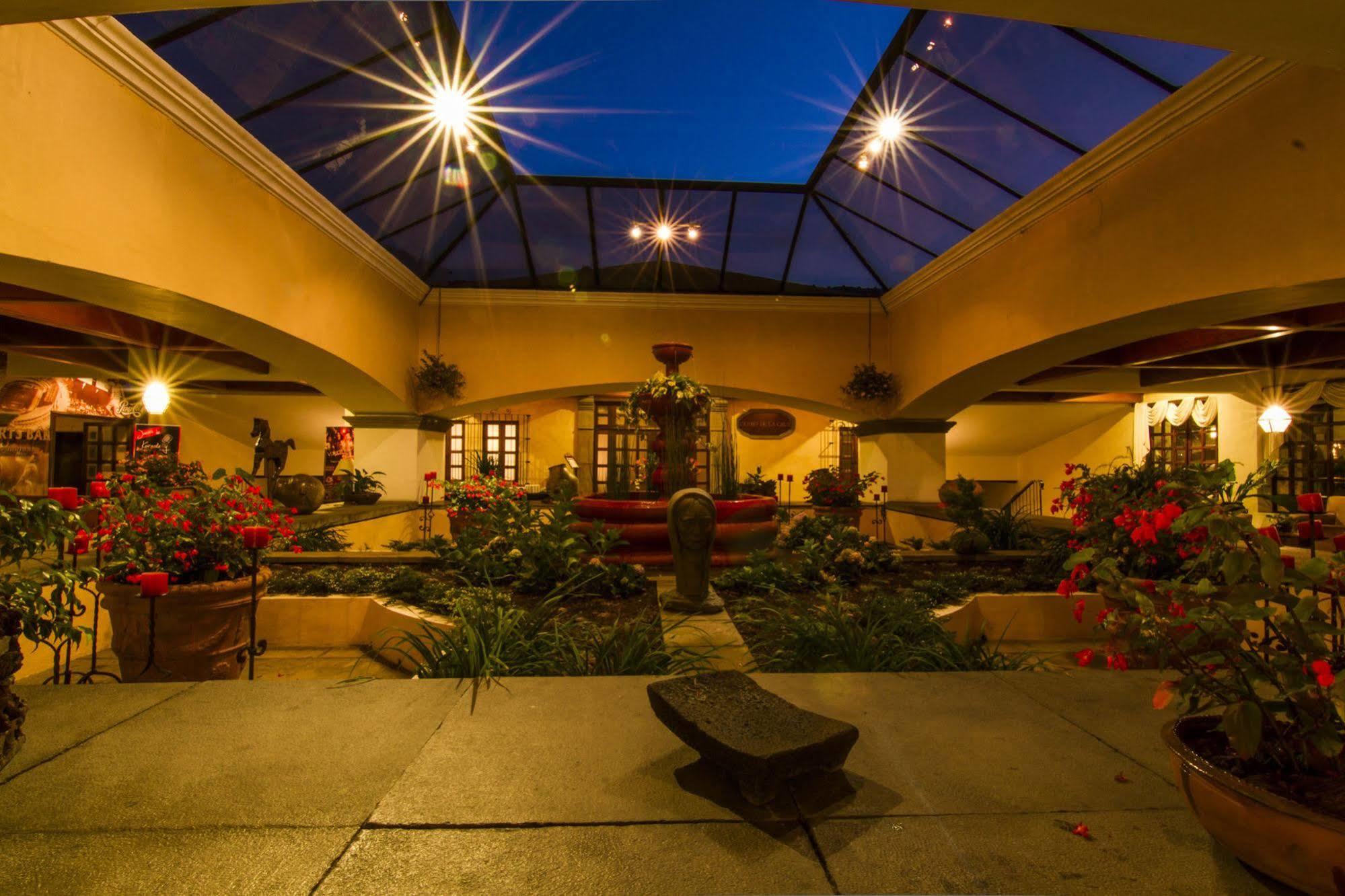 Hotel Soleil La Antigua Ngoại thất bức ảnh